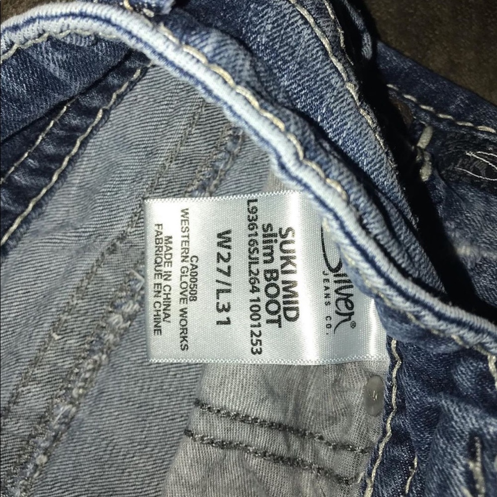 Silver - Picture 3 of 3